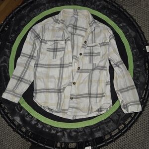 Hollister Plaid Button-Up Shirt in White, Gray & Cream